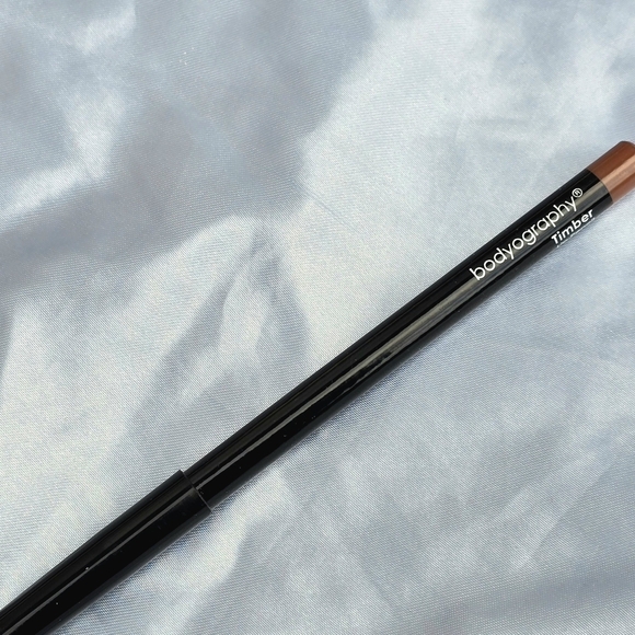 🟠 ☆ NWOT ☆ Bodyography Lip Liner Pencil "Timber" Nude Light Brown - Picture 4 of 7